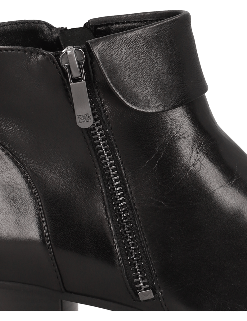 REGARDE-LE-CIEL-Stiefelette-schwarz