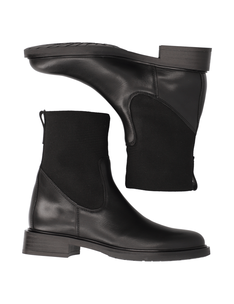 Pat-Calvin-čižmičky