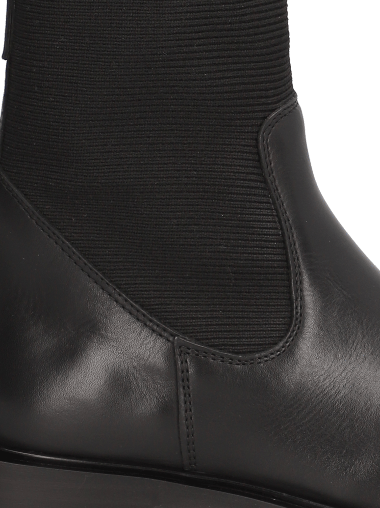 Pat-Calvin-čižmičky