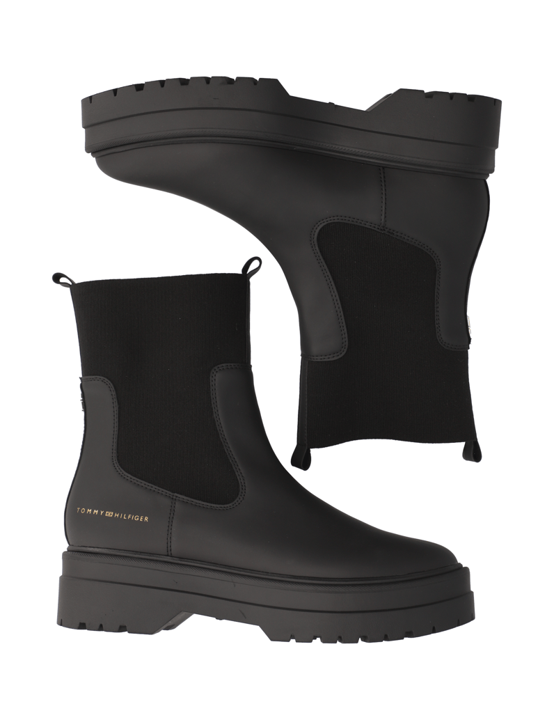 Tommy-Hilfiger-FEMININE-SEASONAL-UTILITY-BOO