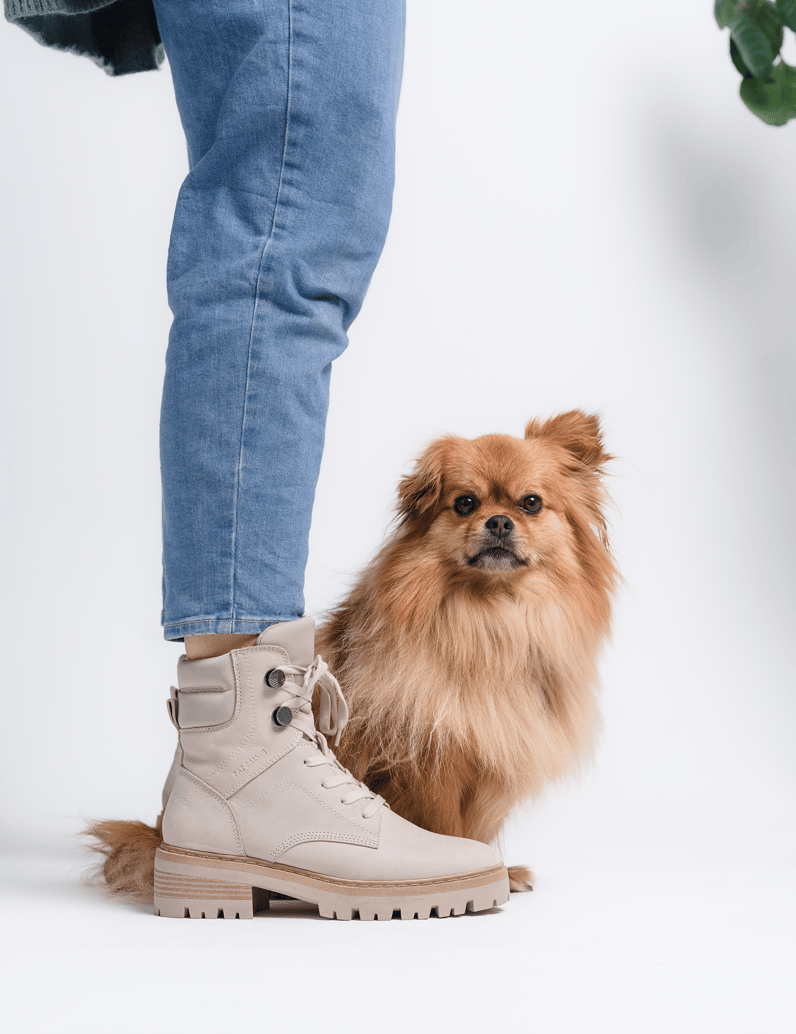 Pat-Calvin-Nubukleder-Schnürboot