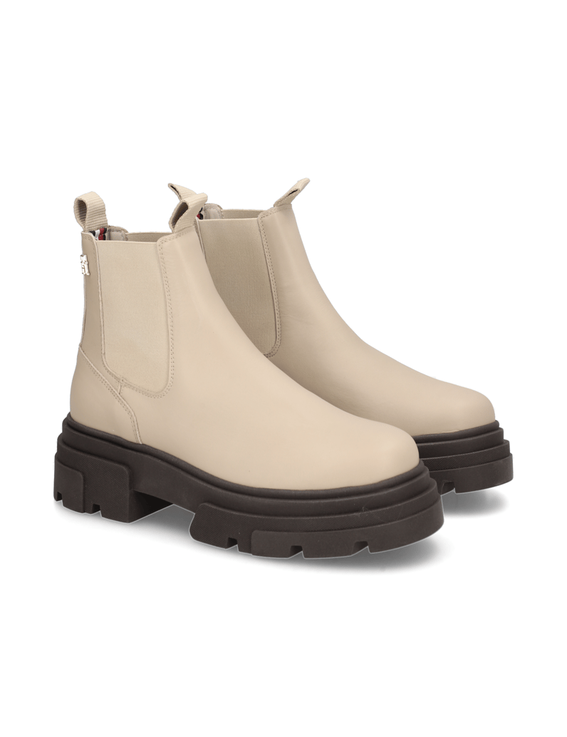 Tommy-Hilfiger-kotníčkové-Chelsea-černá