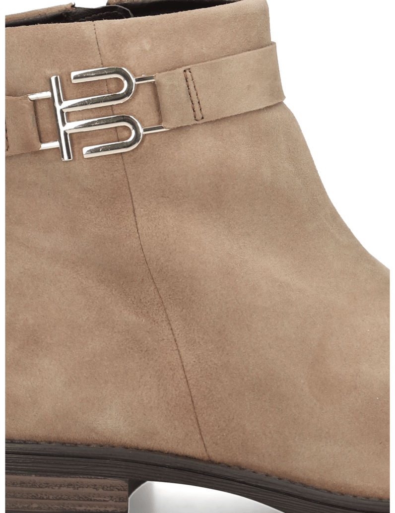 TT.-BAGATT-velur-kotníčkové-boty-černá