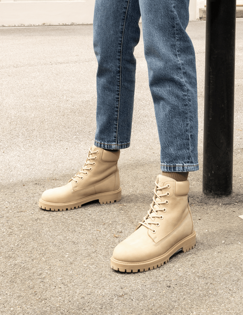 Pat-Calvin-kotníčkové-boty-černá