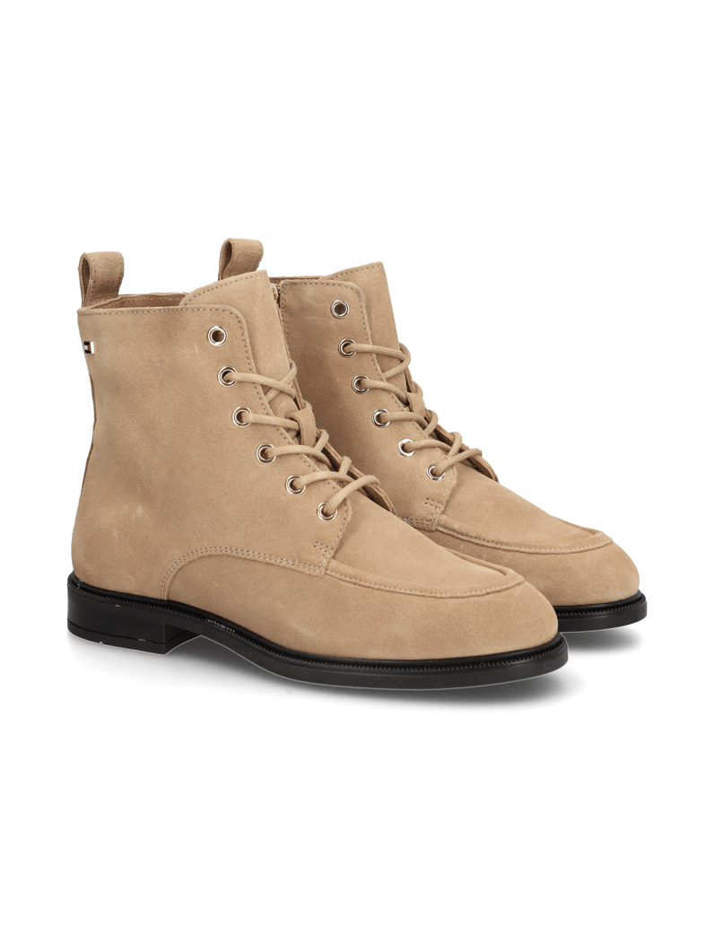 Tommy-Hilfiger-ENAMEL-FLAG-SUEDE-LACE-UP-BOOT-modra