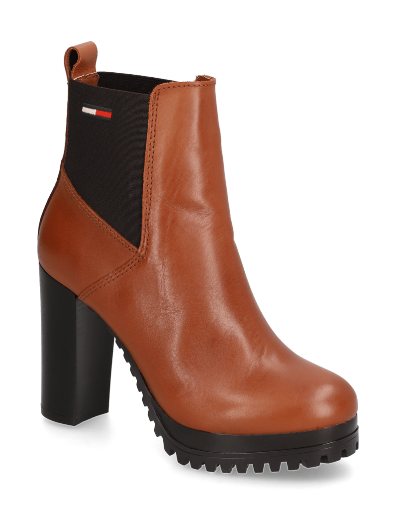Tommy-Jeans-TJW-New-ESS-HIGH-HEEL-BOOT-cognac