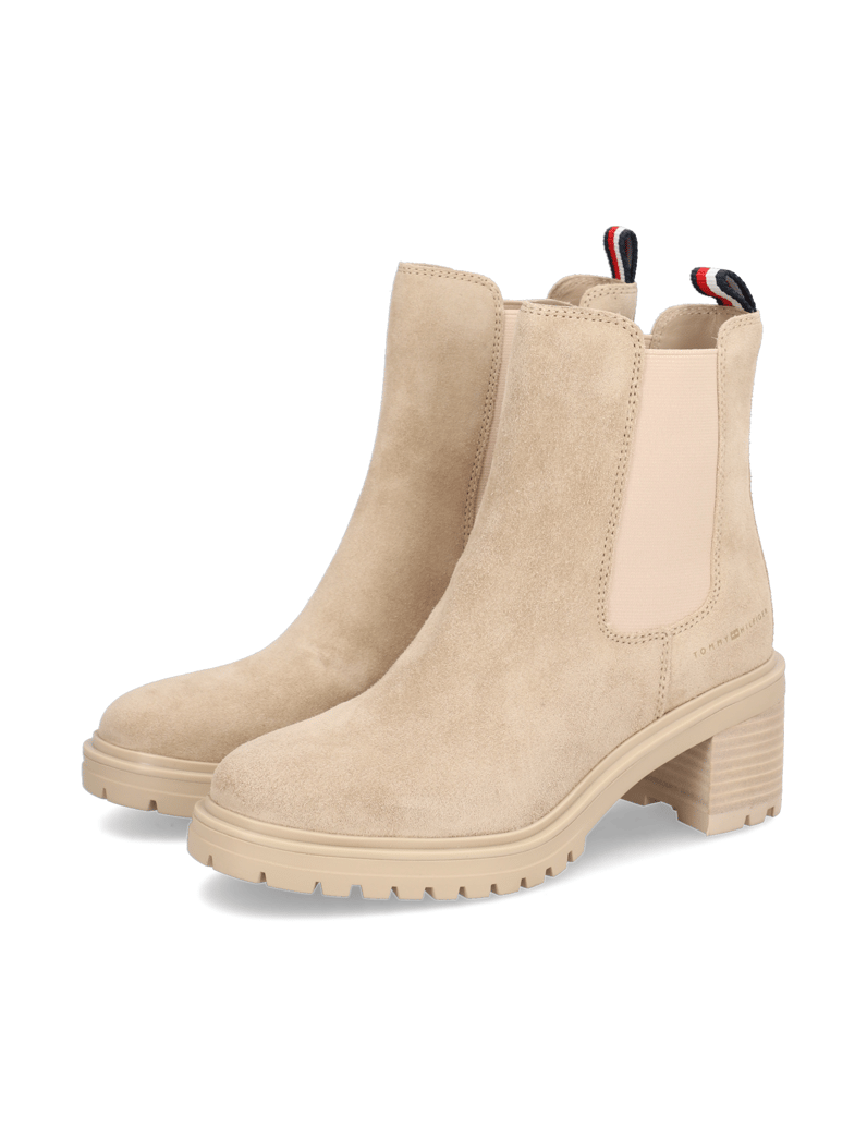 Tommy-Hilfiger-ESSENTIAL-MIDHEEL-SUEDE-BOOTIE