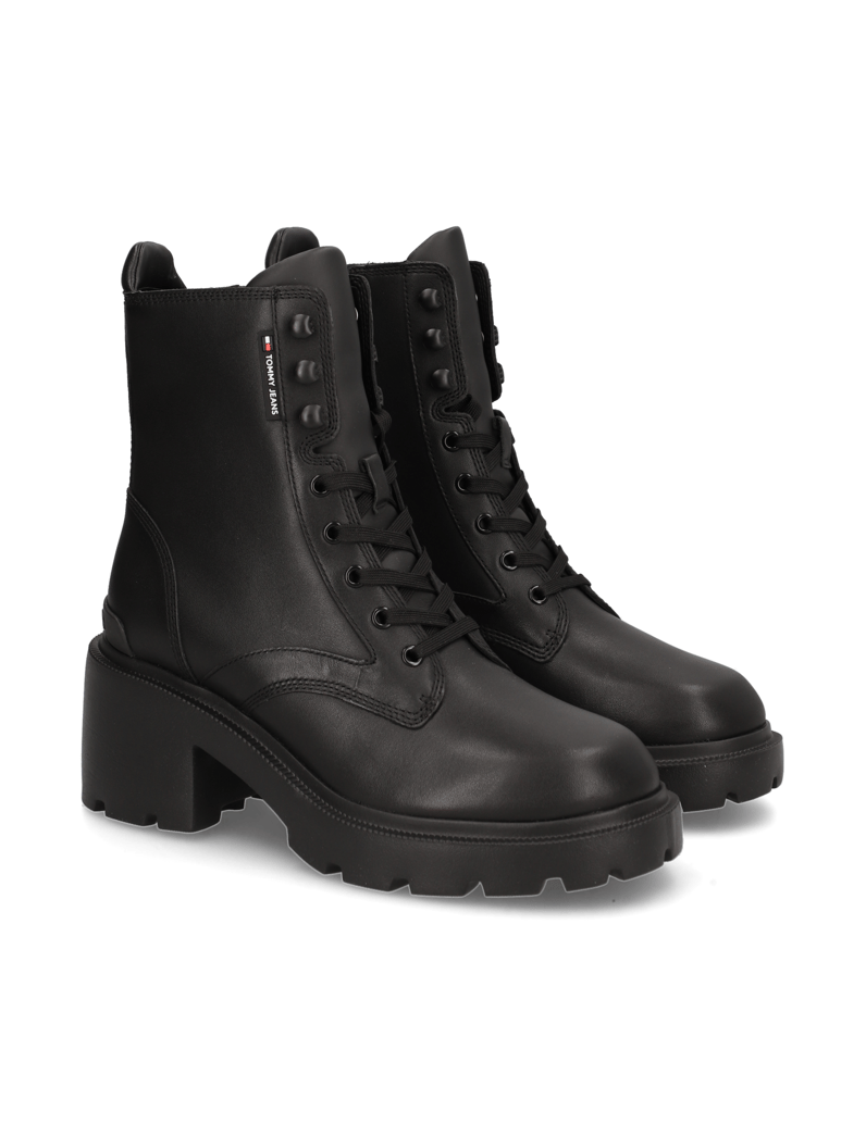 Tommy-Jeans-Šnurovacie-čižmičky-čierna
