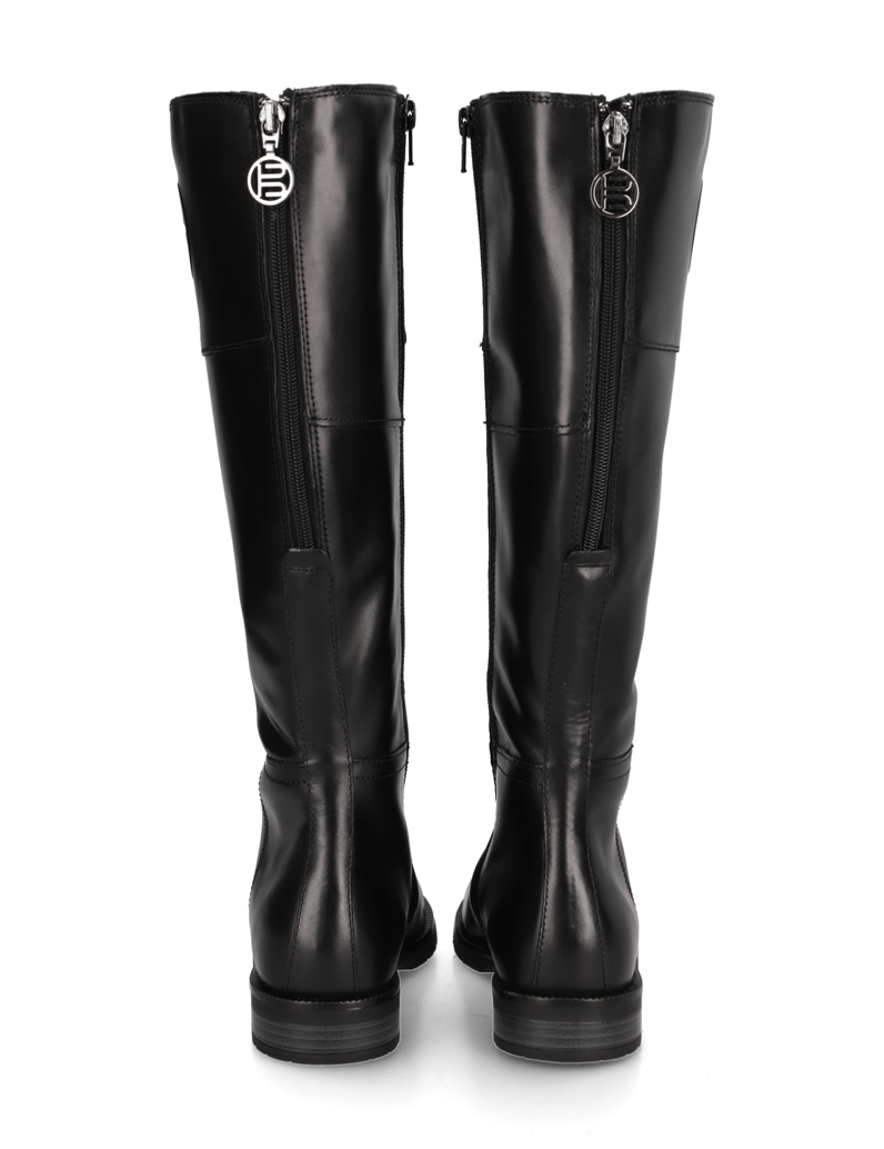 TT.-BAGATT-škornji-črna