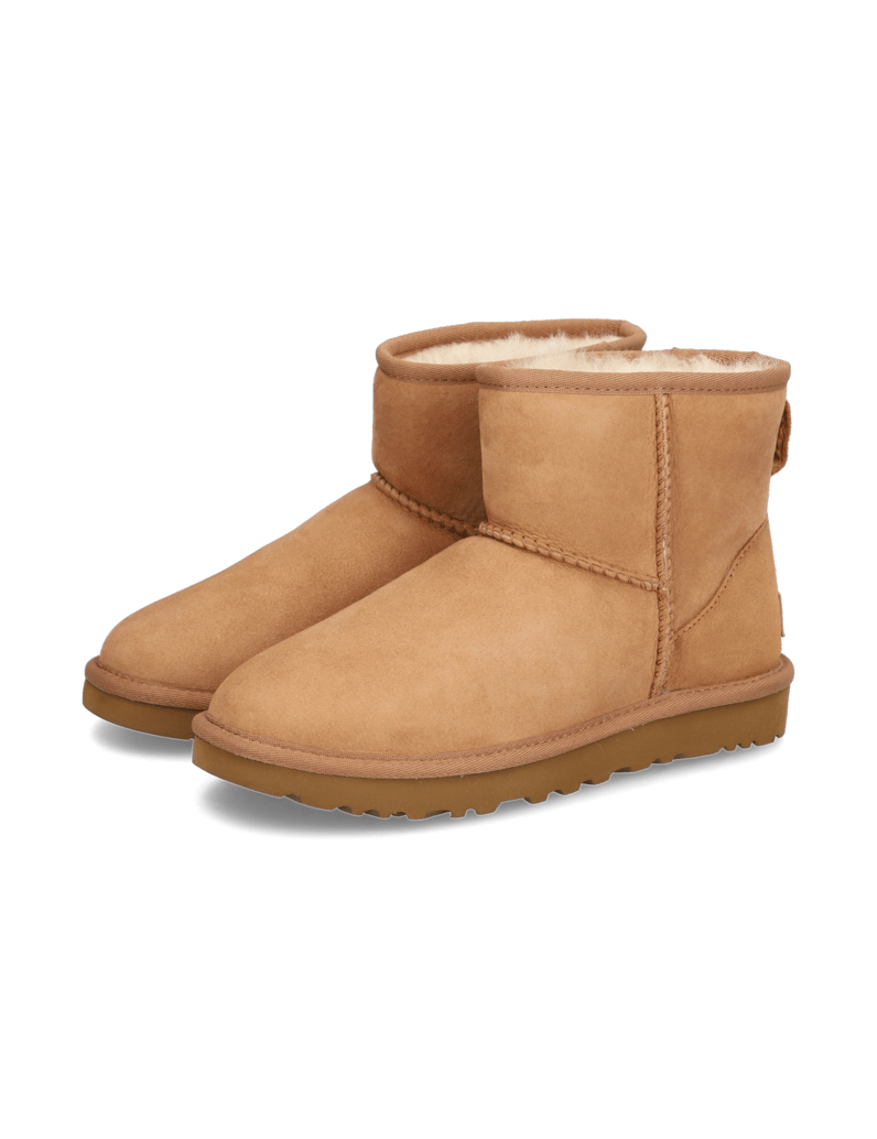 UGG-W-CLASSIC-MINI-II-čierna