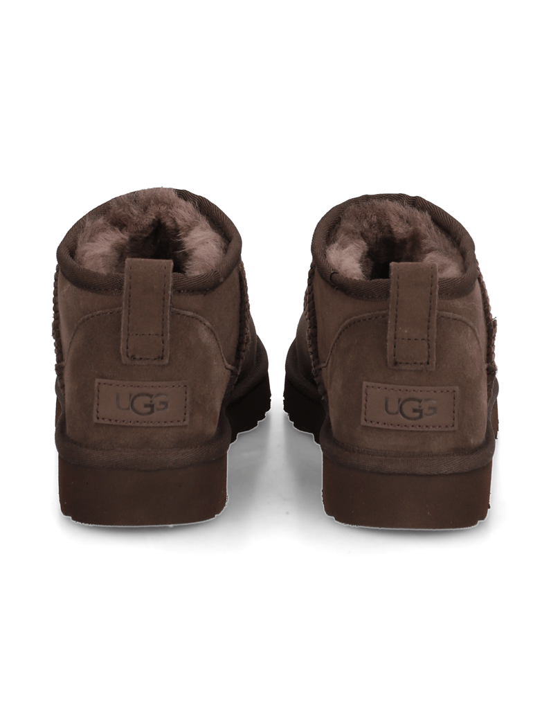UGG-CLASSIC-ULTRA-MINI-črna