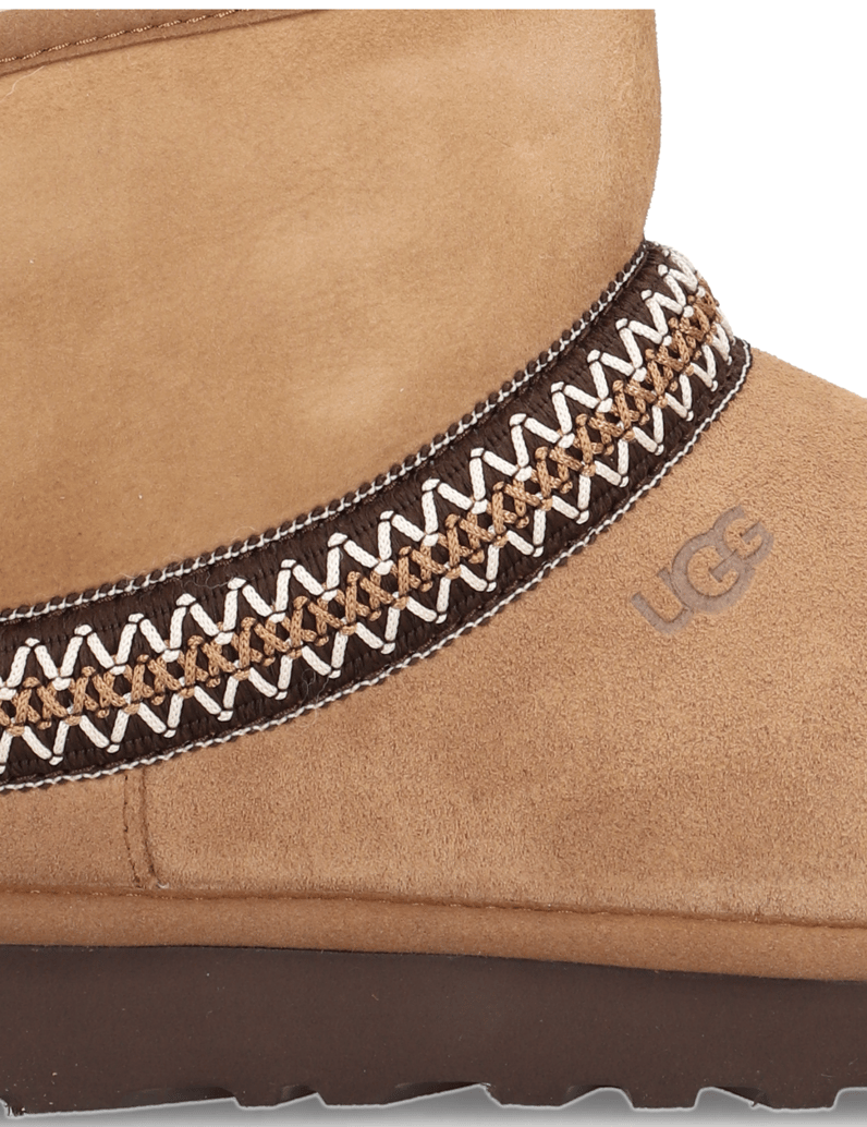 UGG-CLASSIC-MINI-CRESENT-cognac
