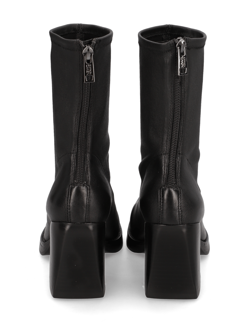 NEWD.Tamaris-Glattleder-Stiefelette