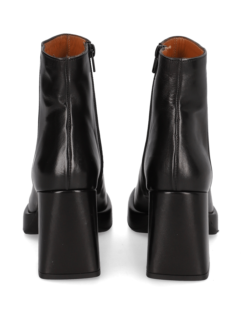 THEA-MIKA-Glattleder-Stiefelette