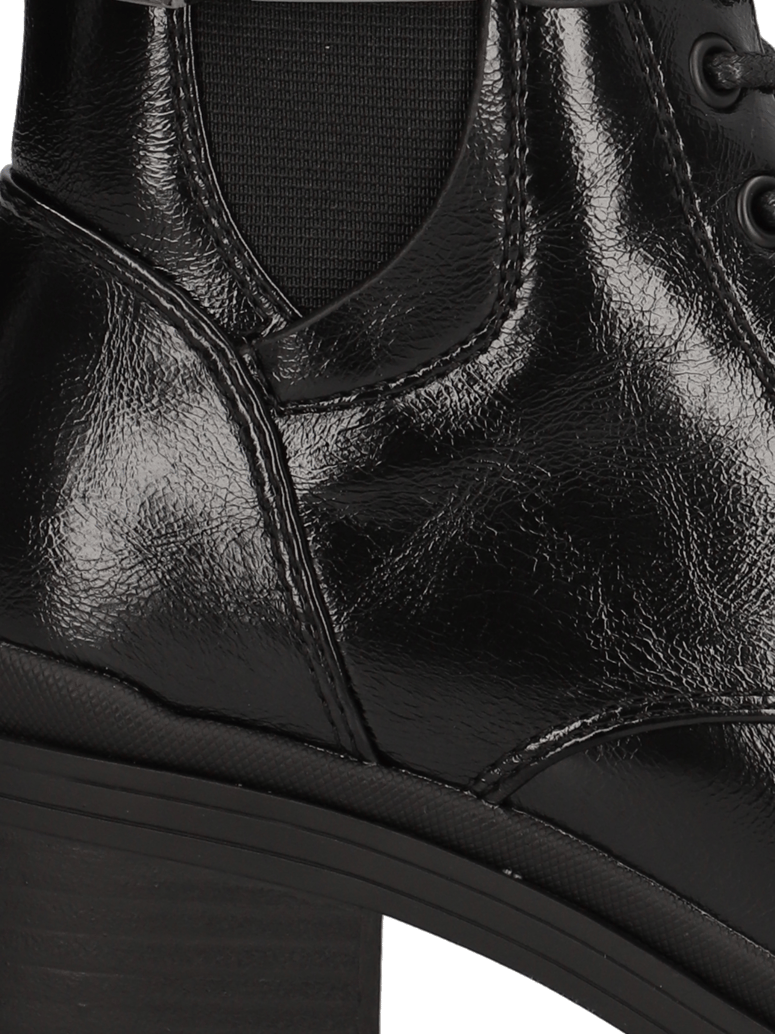 OMG!-snurovacia-obuv-čierna