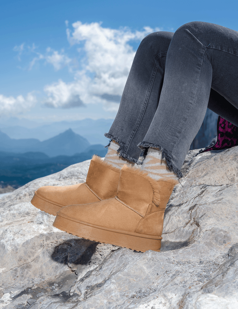 Kate-Gray-textil-členková-obuv-čierna