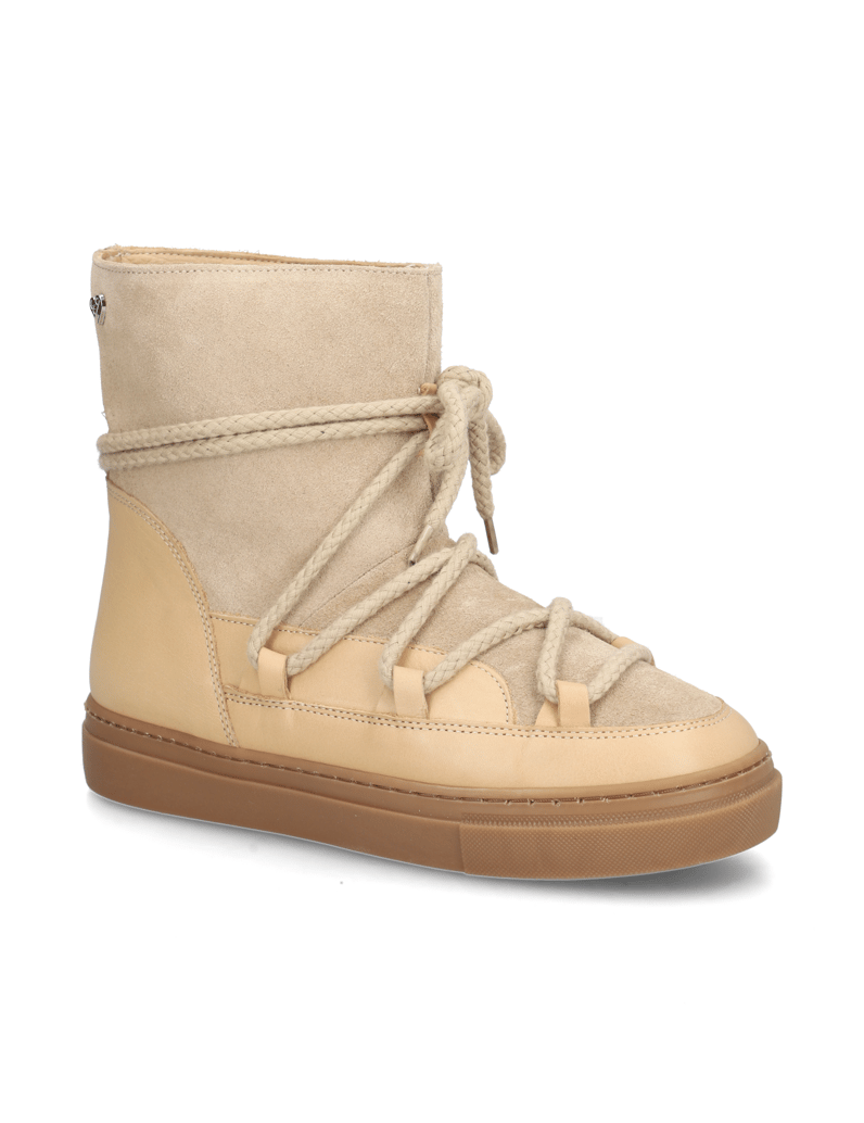 UP-collection-Snowboot-schwarz