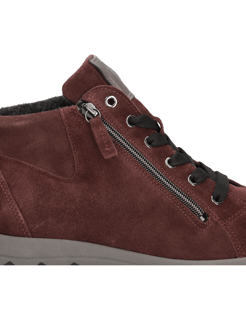 Waldläufer-H-Teresa-černá