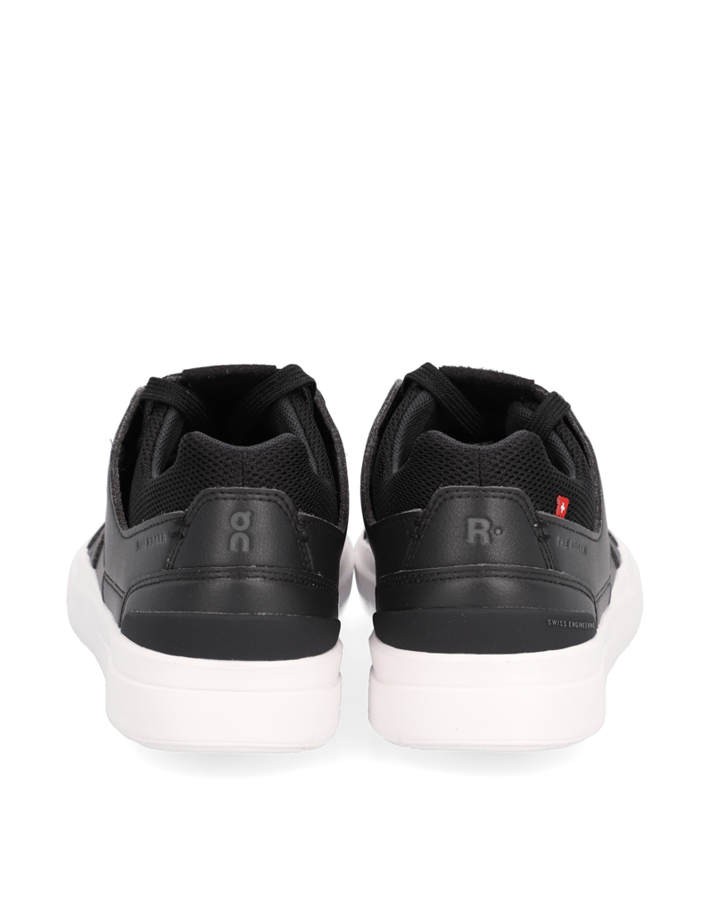 On-THE-ROGER-CLUBHOUSE