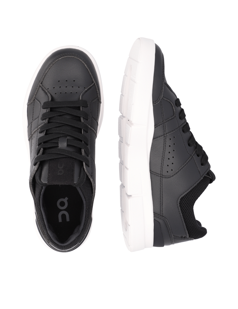 On-THE-ROGER-CLUBHOUSE