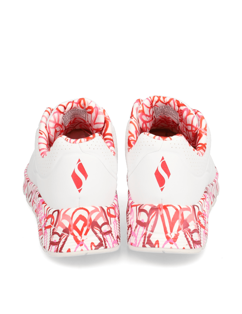 Skechers-UNO-LOVING-LOVE