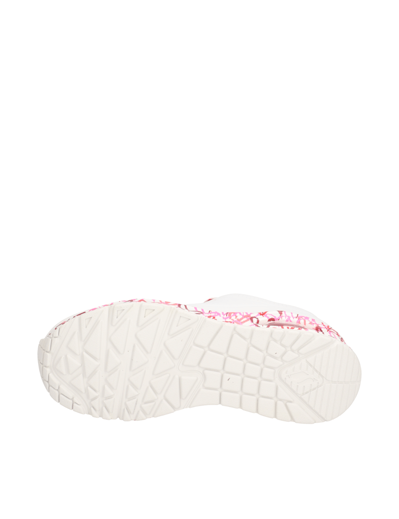 Skechers-UNO-LOVING-LOVE