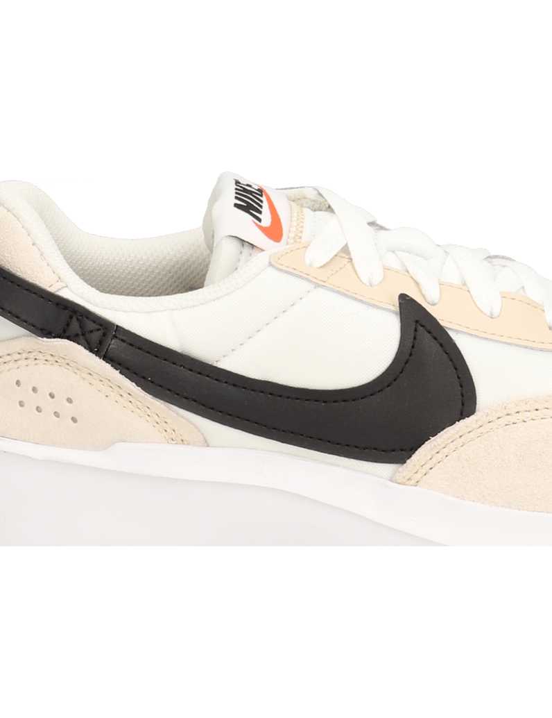 Nike-NIKE-WAFFLE-DEBUT