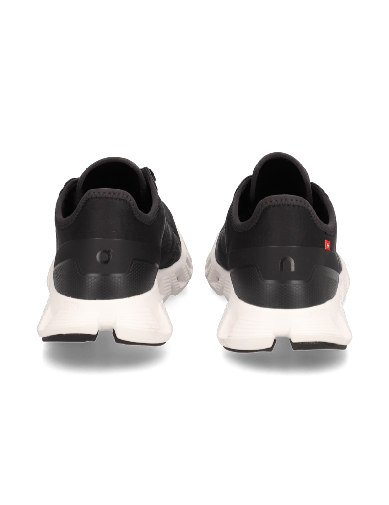 On-Cloud-X-3-AD-črna