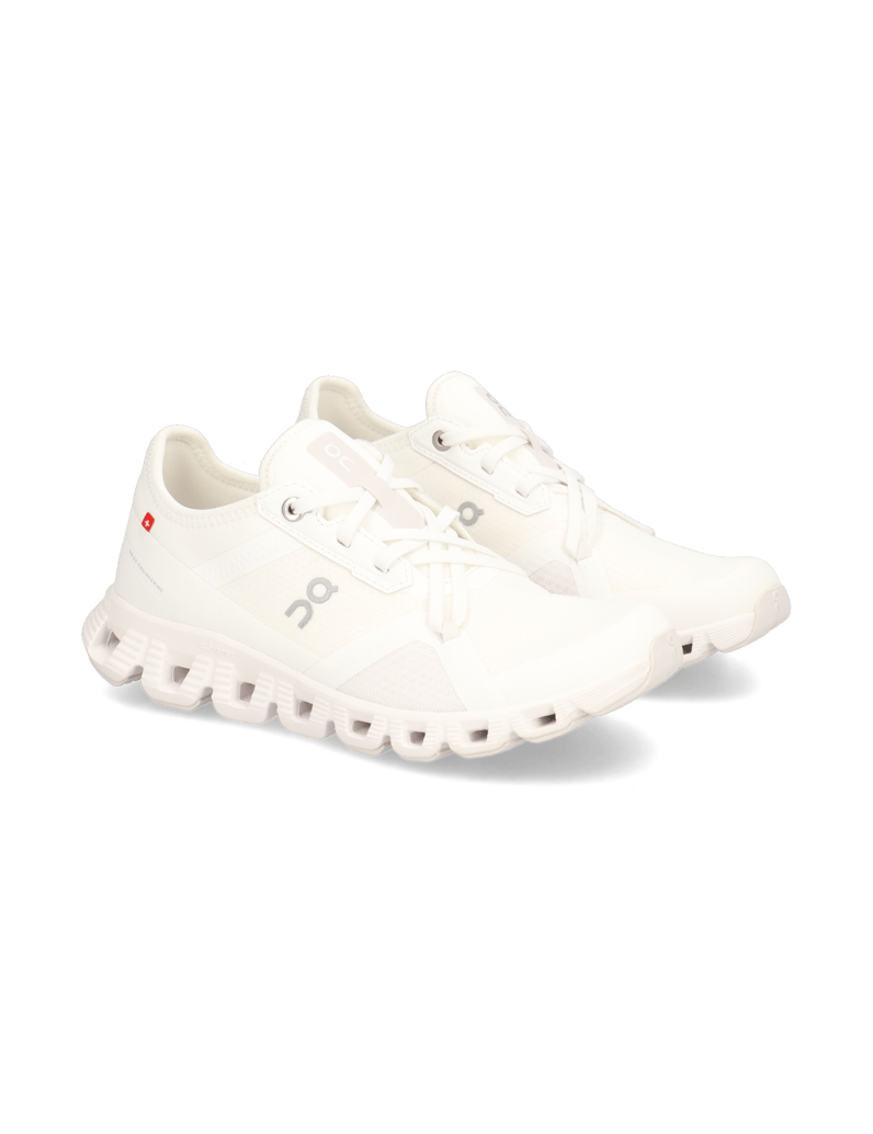 On-Cloud-X-3-AD-schwarz