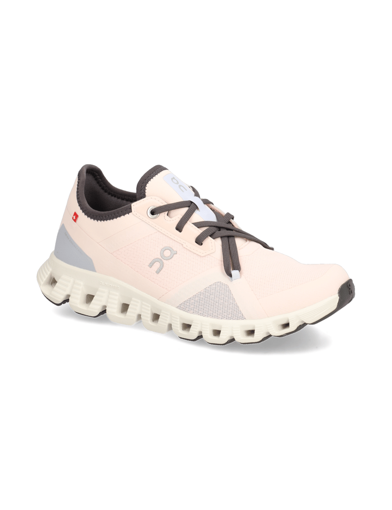 On-Cloud-X-3-AD-schwarz