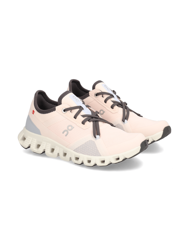 On-Cloud-X-3-AD-schwarz