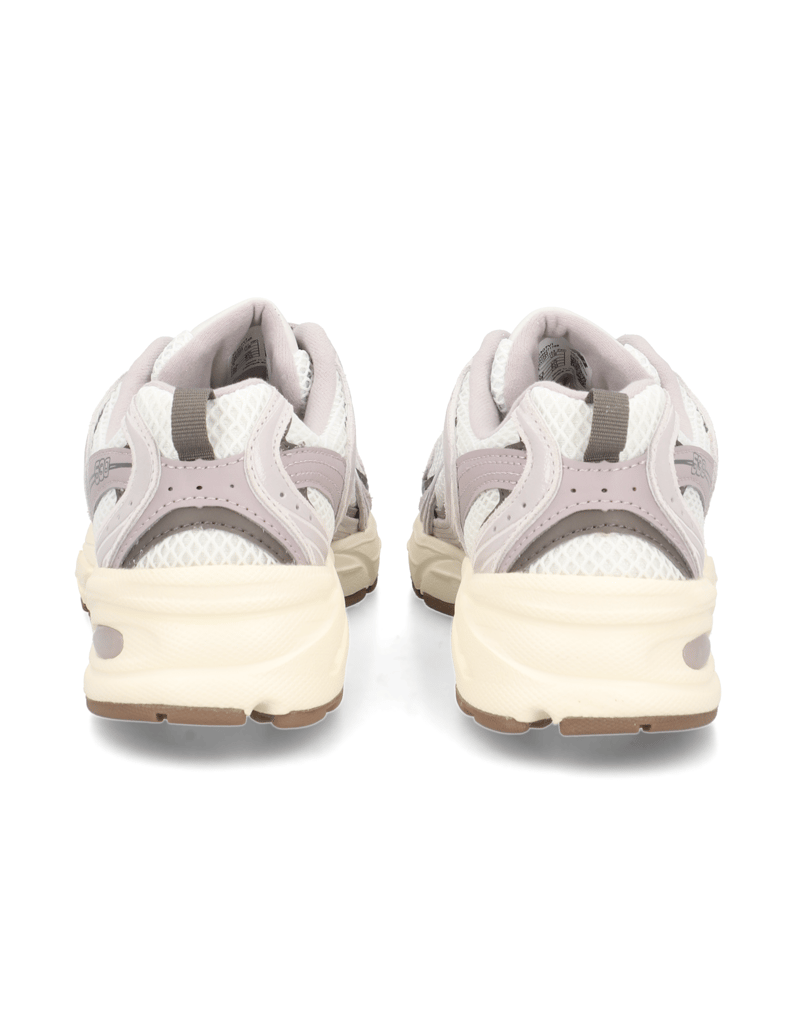 New-Balance-U530-beige