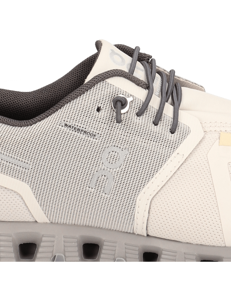 On-Cloud-5-Waterproof-beige