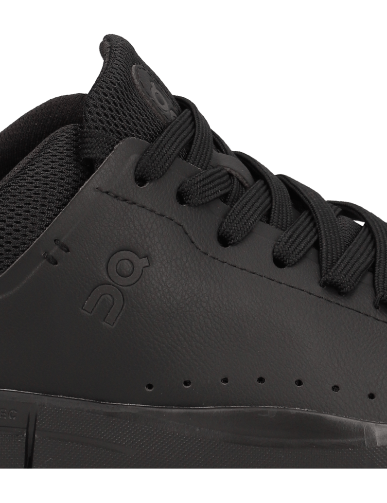 On-The-Roger-Advantage-schwarz