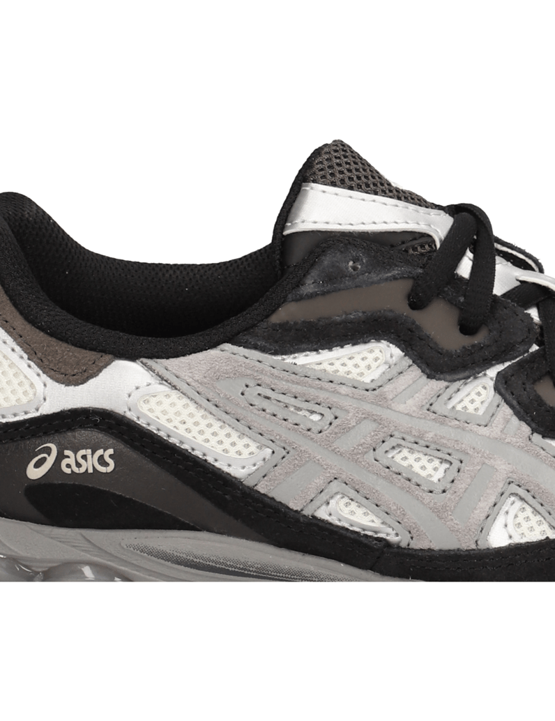 Asics-GEL-NYC-schwarz