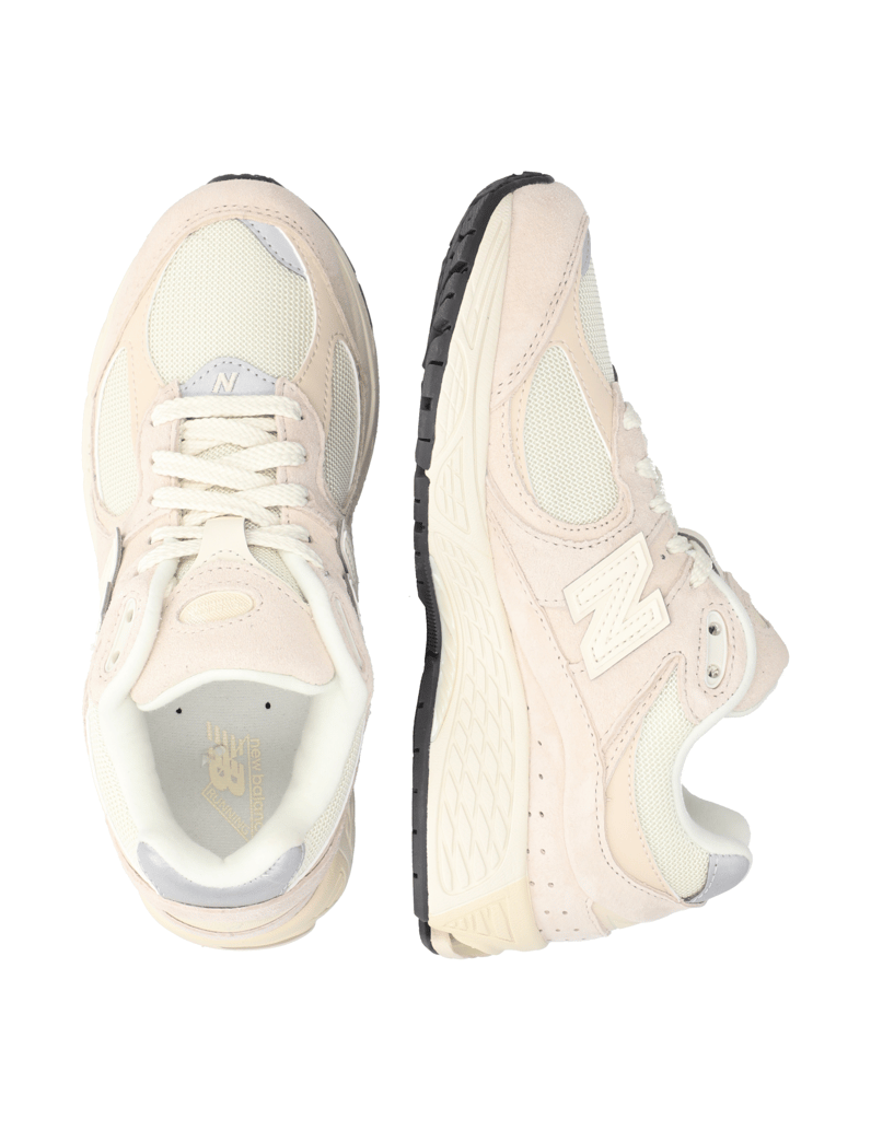 New-Balance-superge-bež