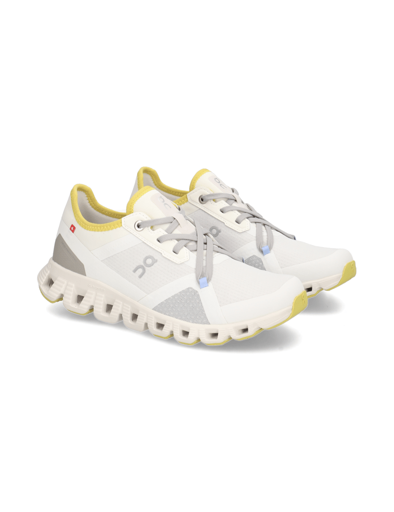 On-Cloud-X-3-AD-grau