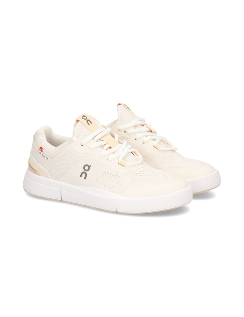 On-THE-ROGER-SPIN-bílá