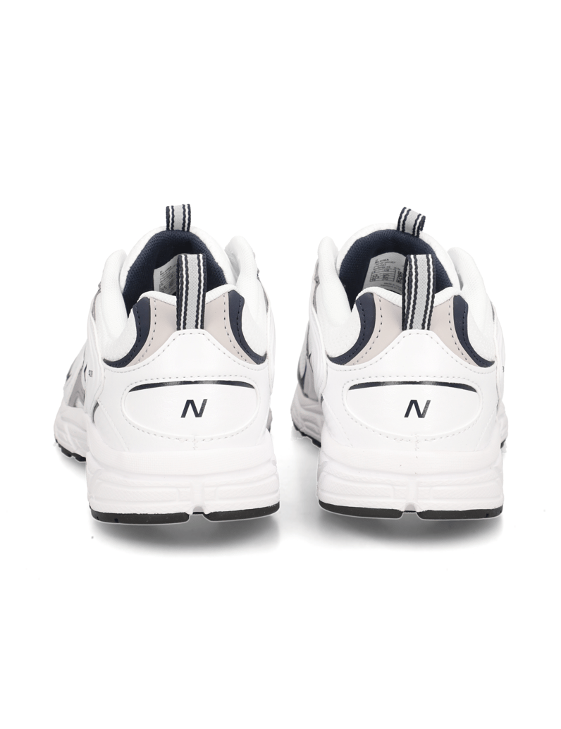 New-Balance-tenisky-biela