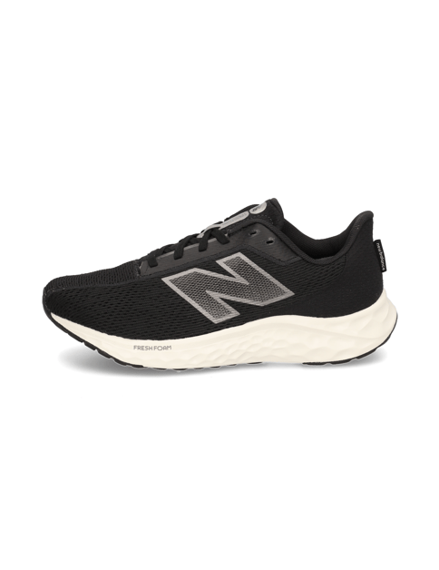 

New Balance tenisky