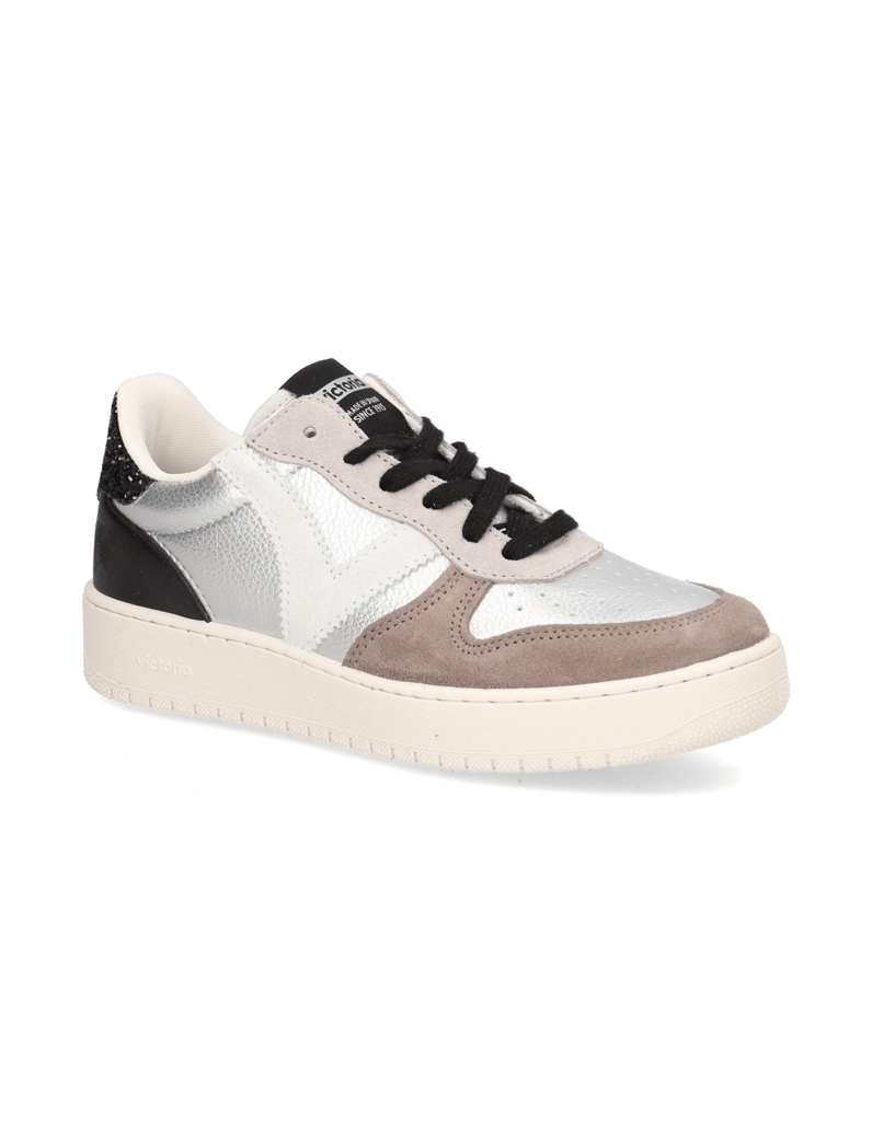 VICTORIA-kombinacija-usnja-superge-srebrna