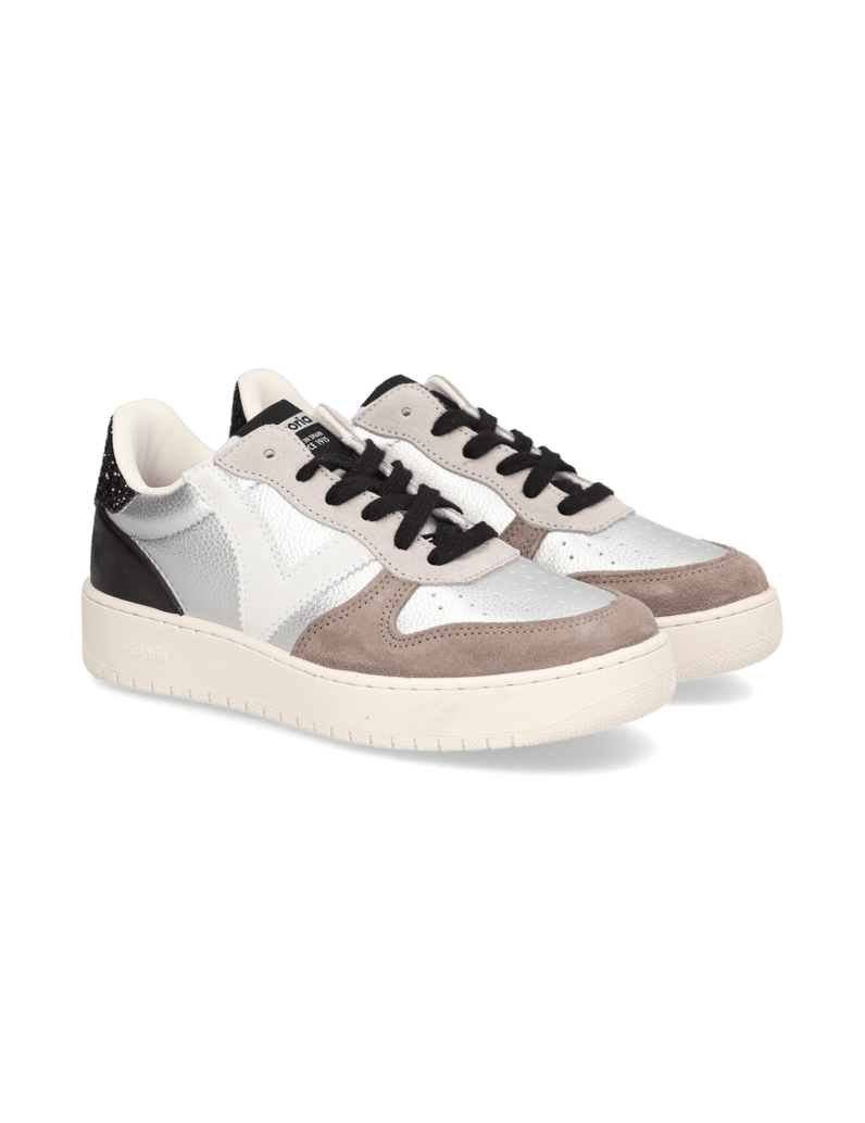 VICTORIA-kombinacija-usnja-superge-srebrna