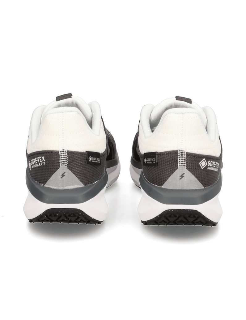 Nike-WINFLO-11-GORE-TEX-černá