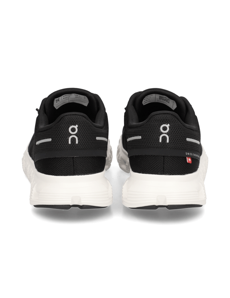 On-Cloud-6-črna