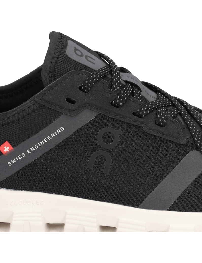 On-CLOUD-X-4-AD-črna