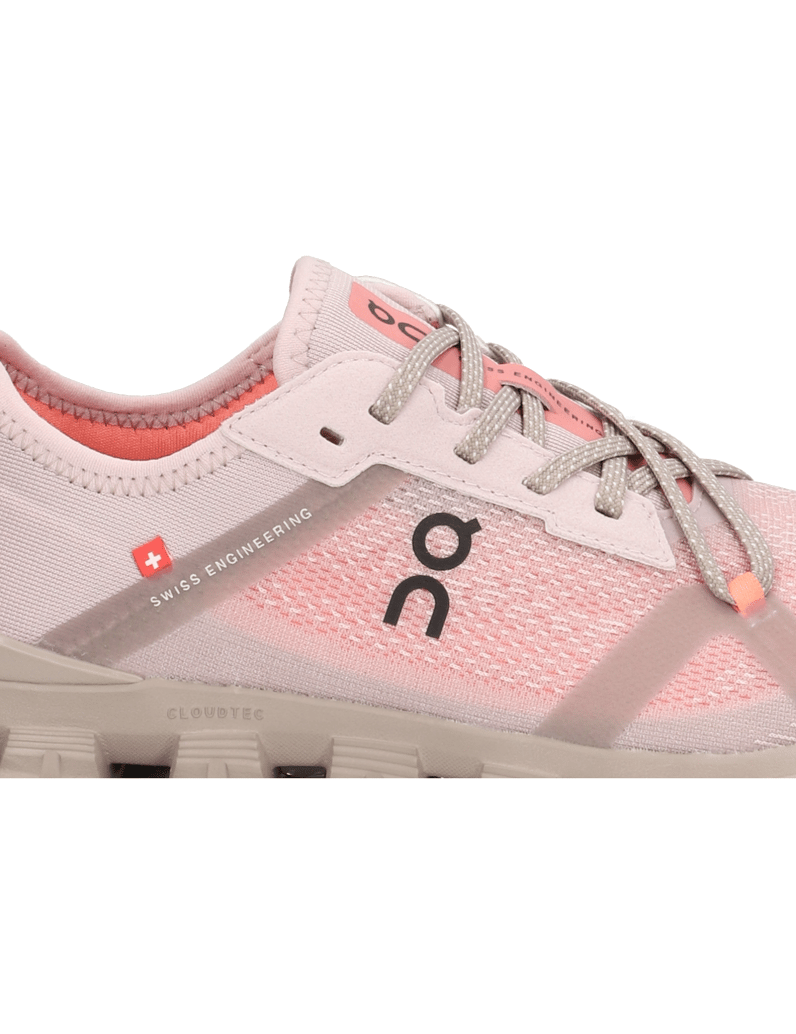 On-CLOUD-X-4-AD-črna