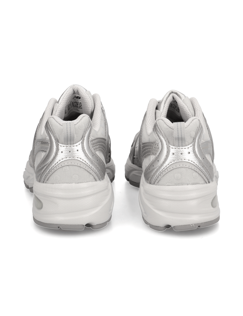 New-Balance-U530-silber