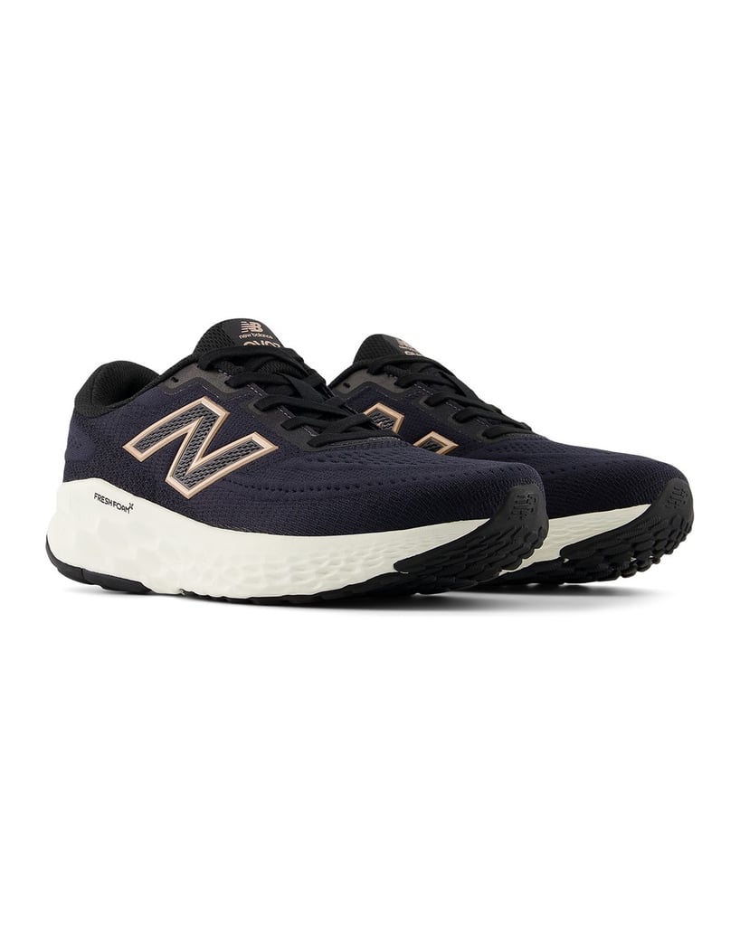 New-Balance-WEVO-schwarz