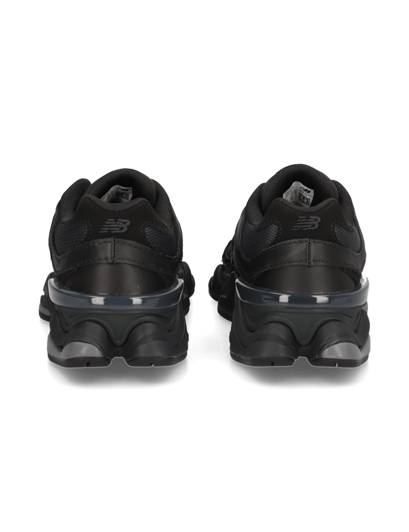New-Balance-U9060-črna