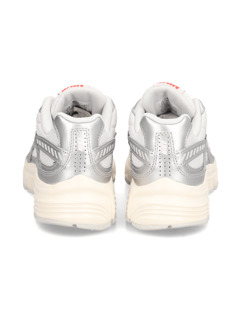 Nike-WMNS-NIKE-INITIATOR-šedá